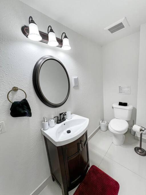 Vacay Spot Experience Luna Sky! 65" Tv Bar, Bbq, Shower Massage Jets, Music, Go To Fl Keys Homestead Exterior photo
