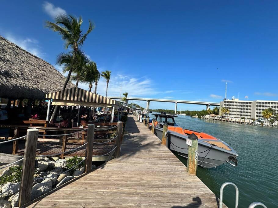 Vacay Spot Experience Luna Sky! 65" Tv Bar, Bbq, Shower Massage Jets, Music, Go To Fl Keys Homestead Exterior photo